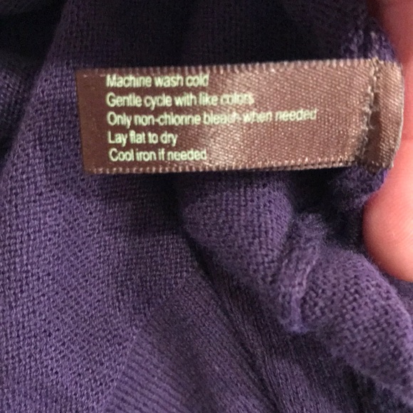 The Limited Purple Sweater Vest Cardigan - Sz S - Picture 6 of 6